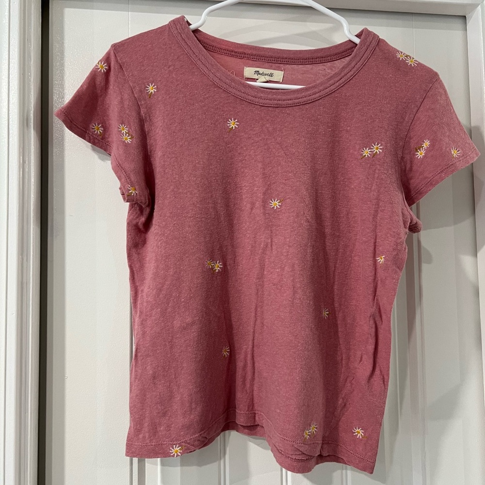 Madewell pink embroidered daisy top